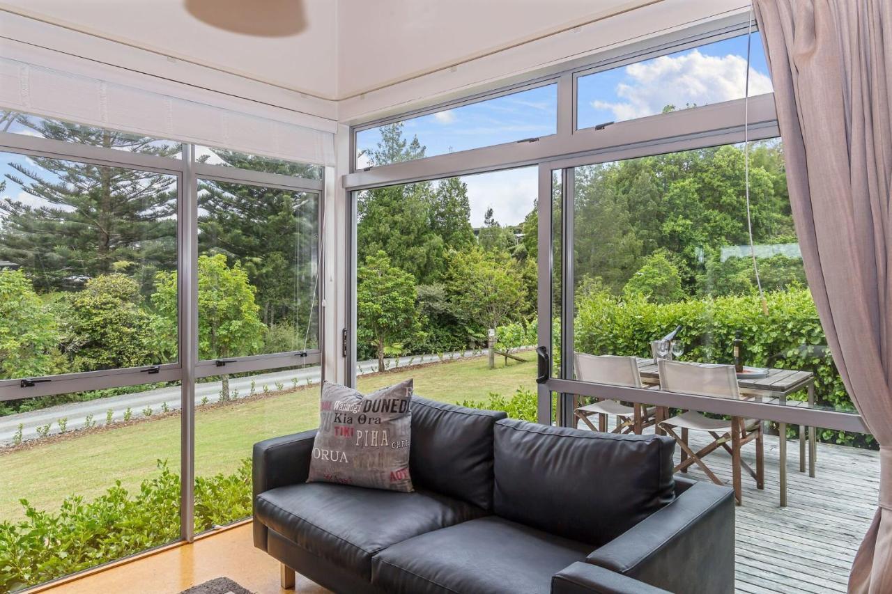 Riverside Matakana Exterior photo