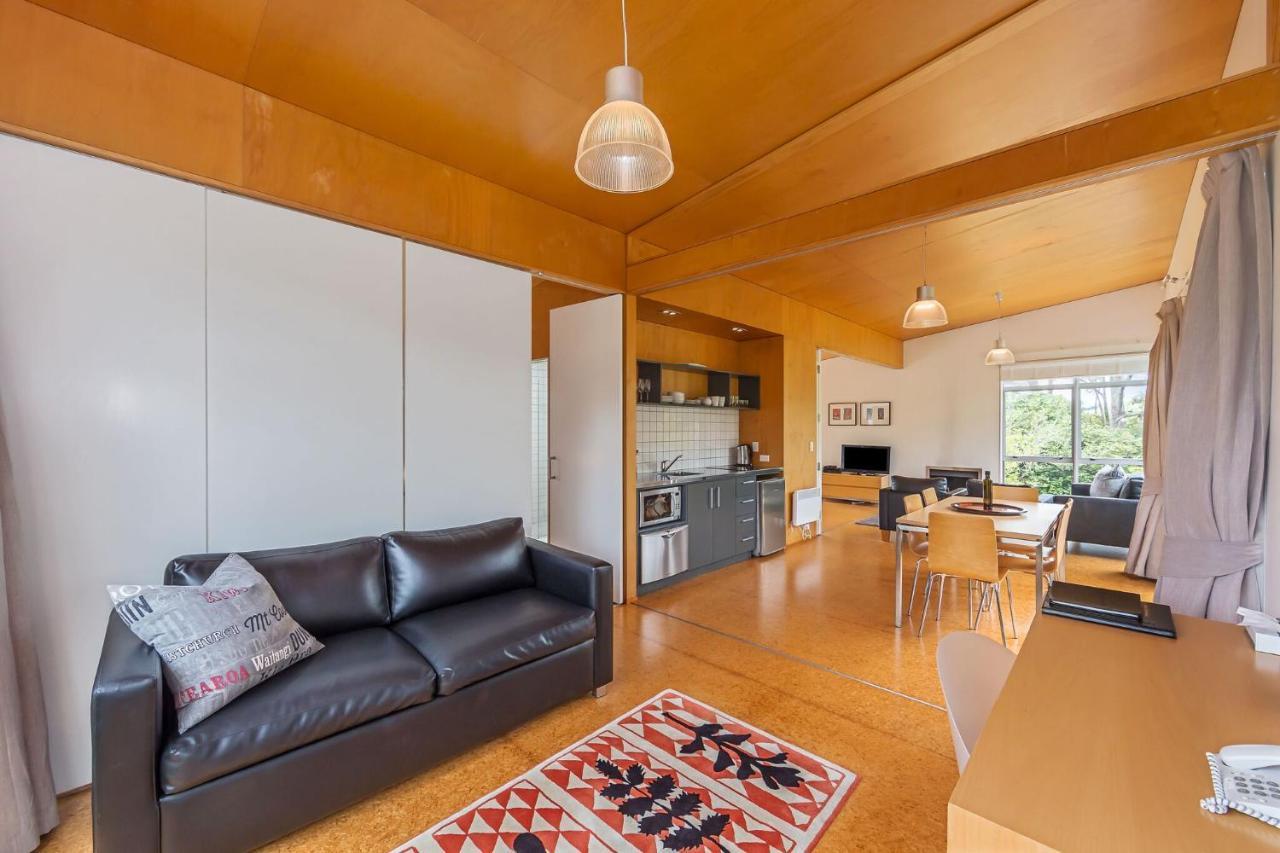 Riverside Matakana Exterior photo
